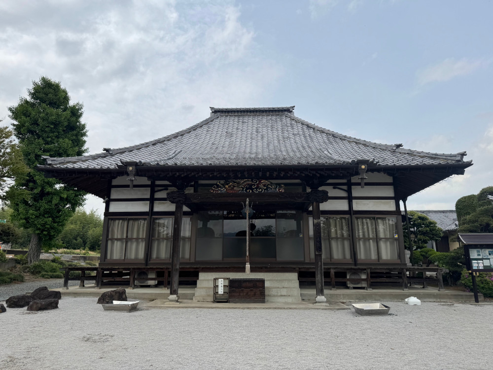 真鏡寺の外観