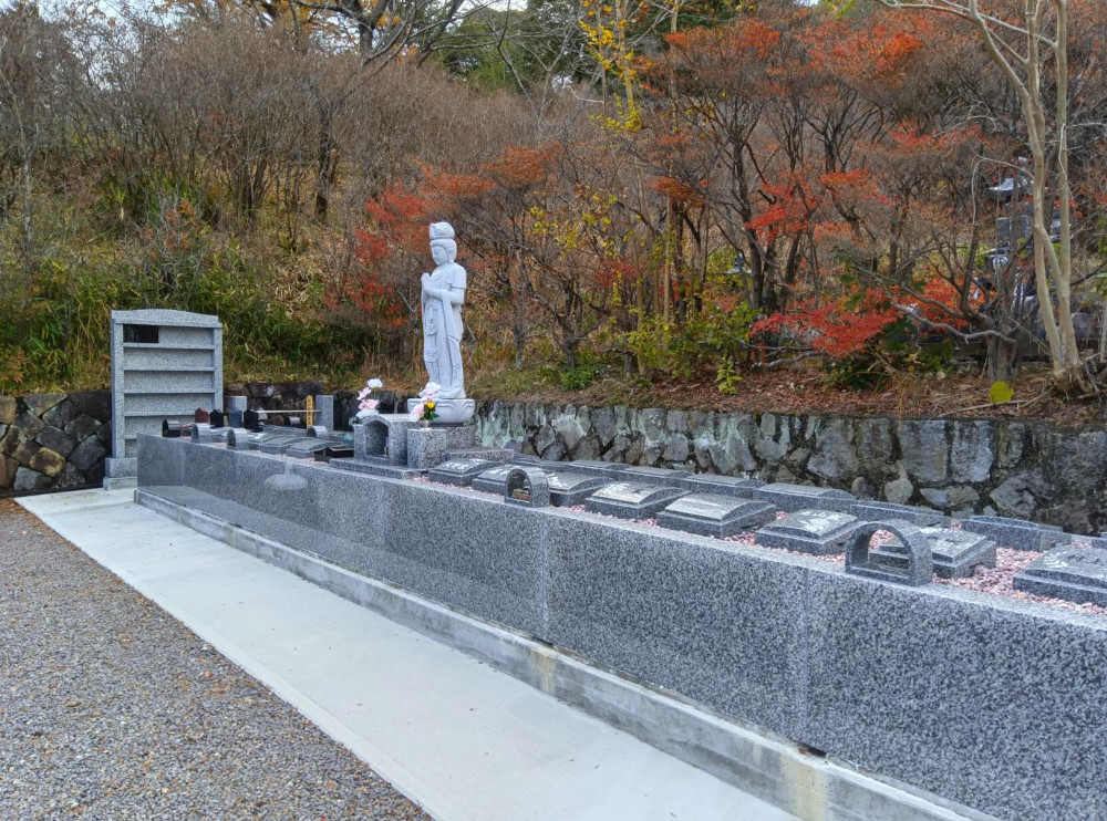 リーフログ豊川樹木葬墓苑の風景
